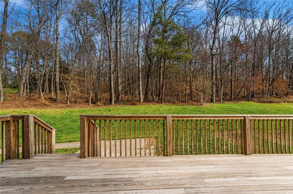 1869 Curraghmore Road Clemmons, NC 27012