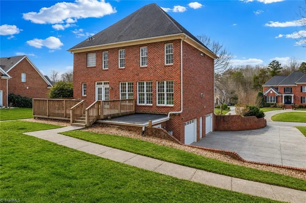 1869 Curraghmore Road Clemmons, NC 27012