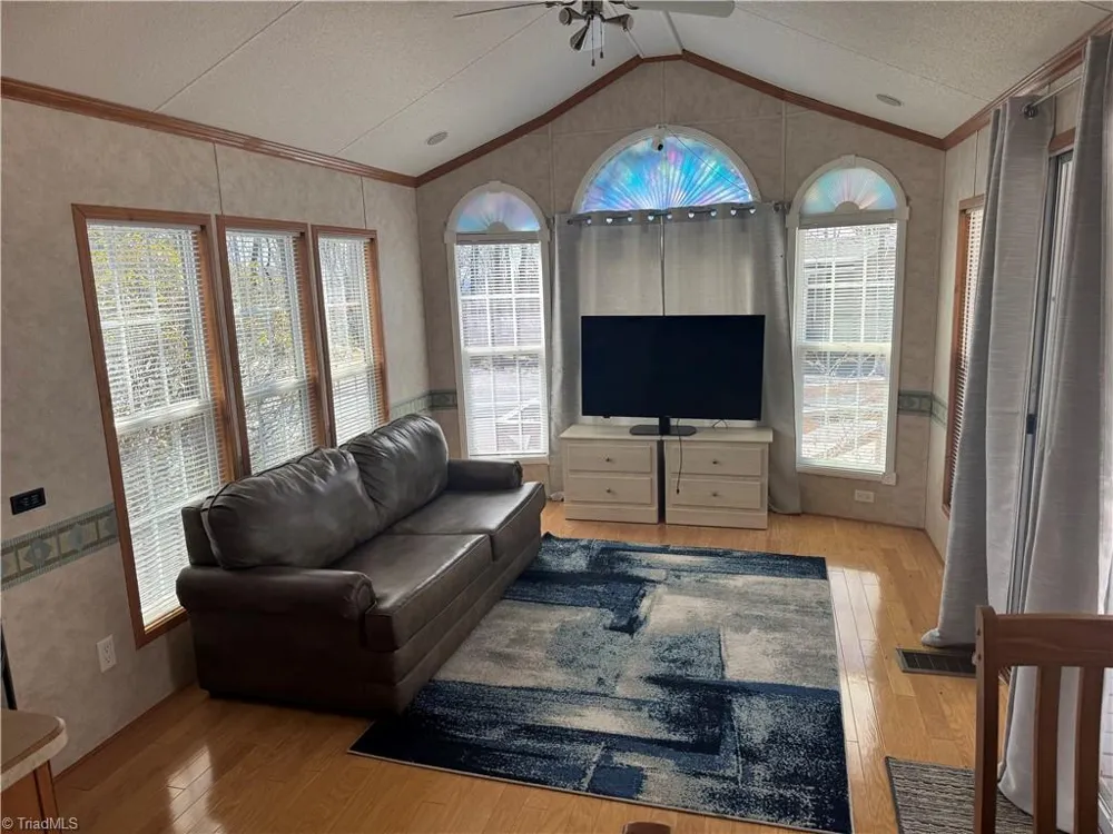 438 Dogwood Circle Traphill, NC 28685