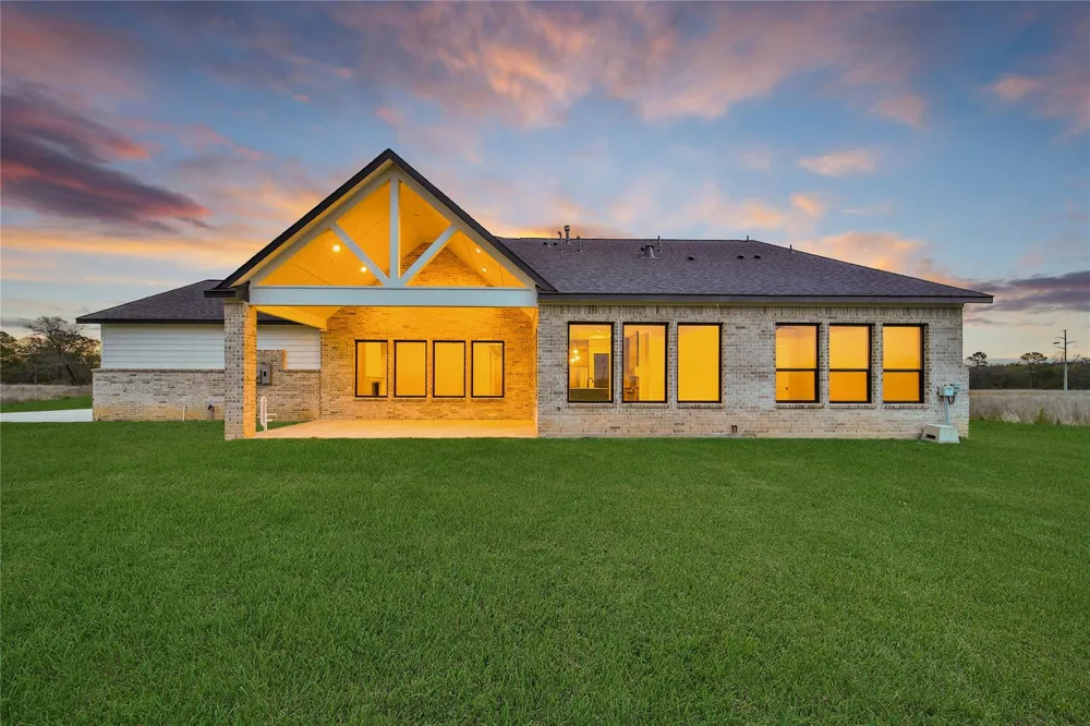 151 Seguin Drive New Waverly, TX 77358