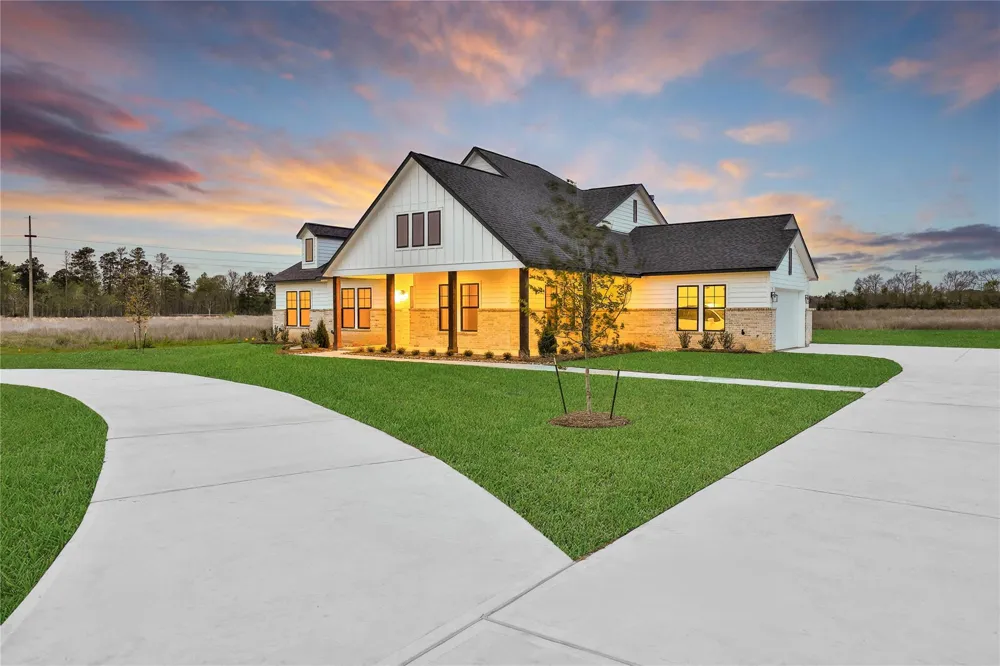 151 Seguin Drive New Waverly, TX 77358