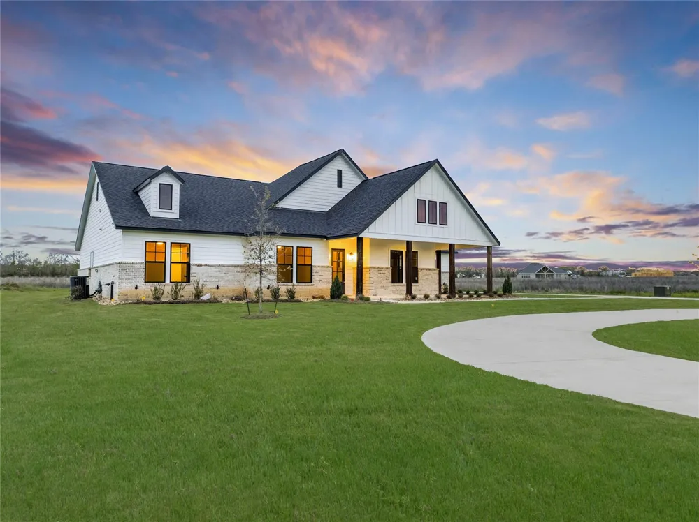 151 Seguin Drive New Waverly, TX 77358