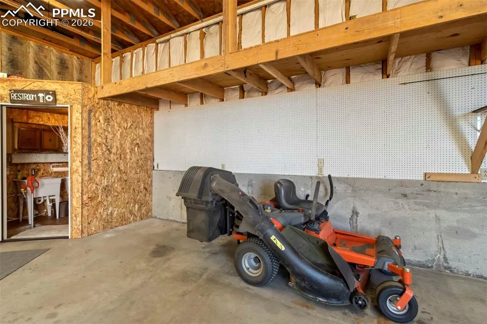 401 Cheyenne Street Calhan, CO 80808
