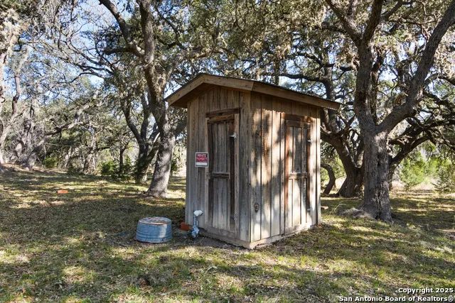 62 Turkey Trot Uvalde, TX 78801