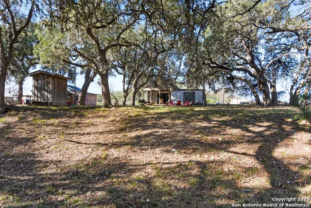 62 Turkey Trot Uvalde, TX 78801