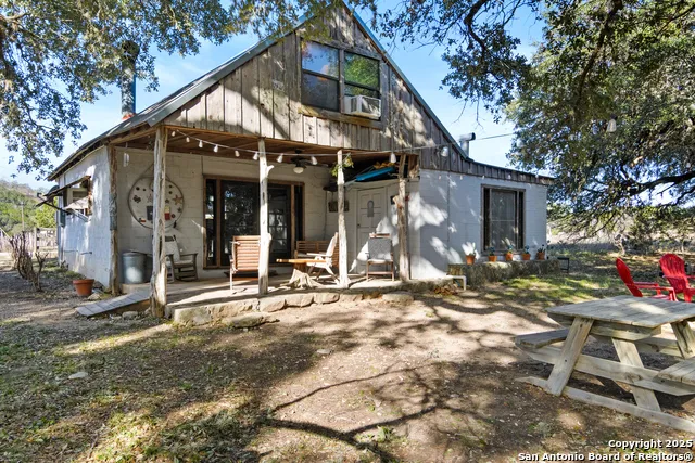 62 Turkey Trot Uvalde, TX 78801