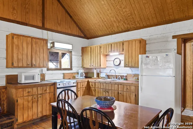 62 Turkey Trot Uvalde, TX 78801