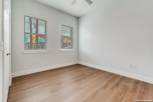 330 E Carson St San Antonio, TX 78208