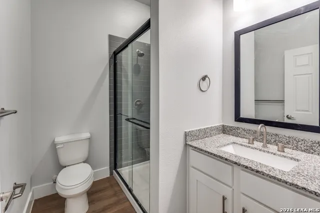 330 E Carson St San Antonio, TX 78208