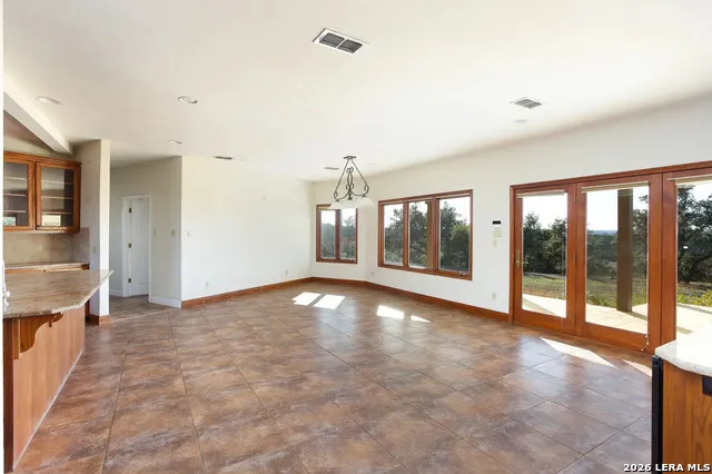 1141 Currie Road Wimberley, TX 78676