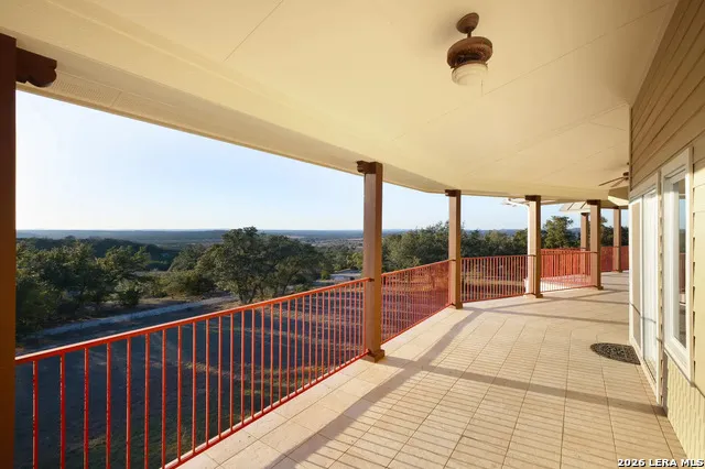 1141 Currie Road Wimberley, TX 78676