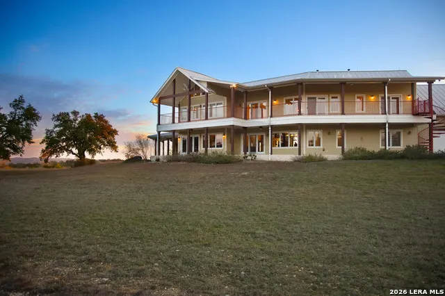 1141 Currie Road Wimberley, TX 78676