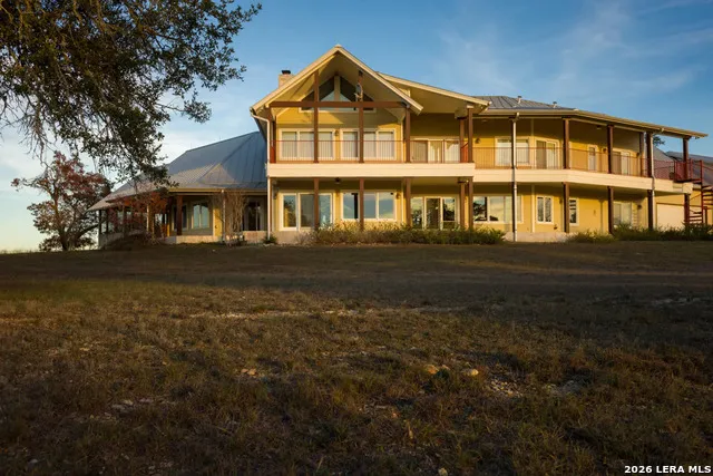 1141 Currie Road Wimberley, TX 78676