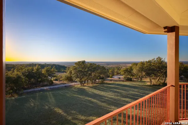 1141 Currie Road Wimberley, TX 78676