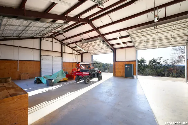 1141 Currie Road Wimberley, TX 78676