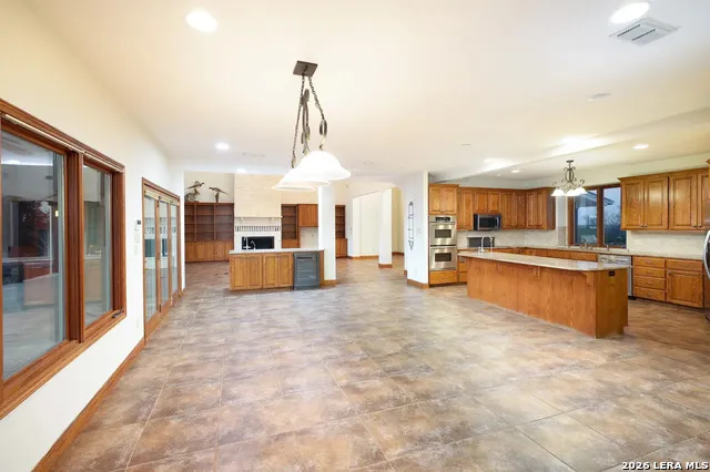 1141 Currie Road Wimberley, TX 78676