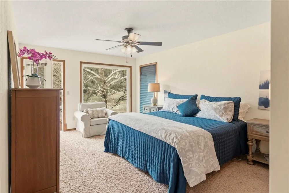 2400 Flite Acres Road Wimberley, TX 78676