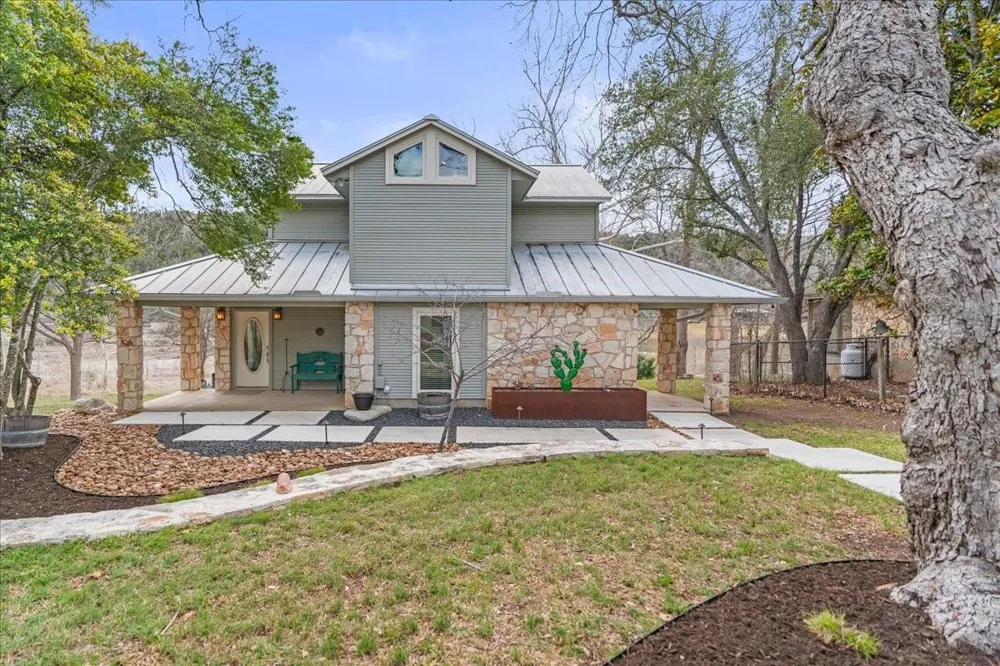 2400 Flite Acres Road Wimberley, TX 78676