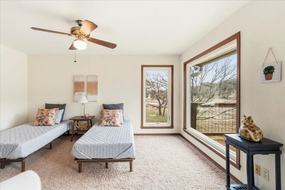 2400 Flite Acres Road Wimberley, TX 78676