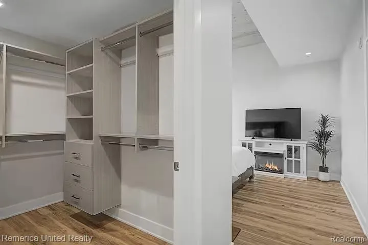 901 Adelaide Circle #601 Muskegon City, MI 49441
