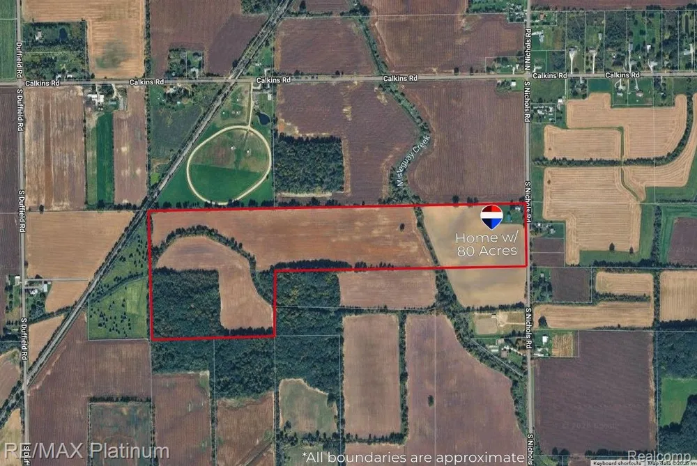 1136 S Nichols Road Clayton Charter Township, MI 48473