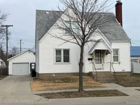 51 Runnels Street