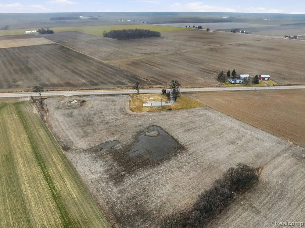 Saginaw Road Tuscola Township, MI 48768