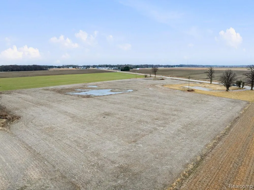 Saginaw Road Tuscola Township, MI 48768