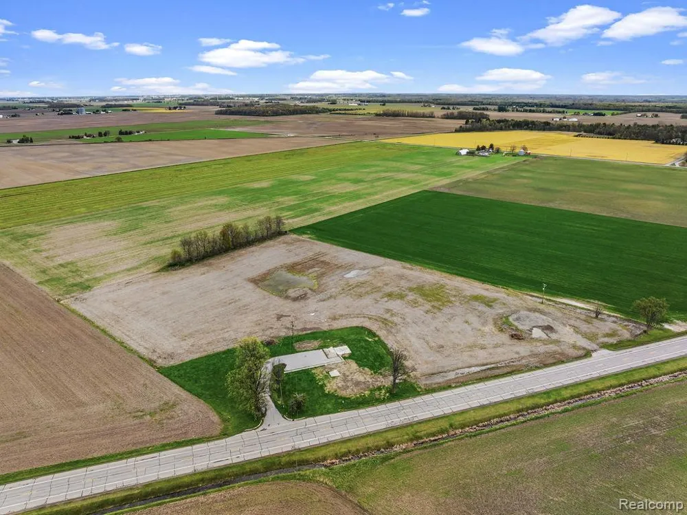 Saginaw Road Tuscola Township, MI 48768