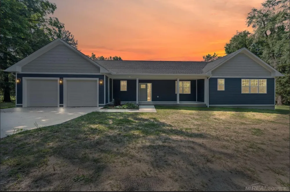 3200 Weidemann Drive Brandon Charter Township, MI 48348