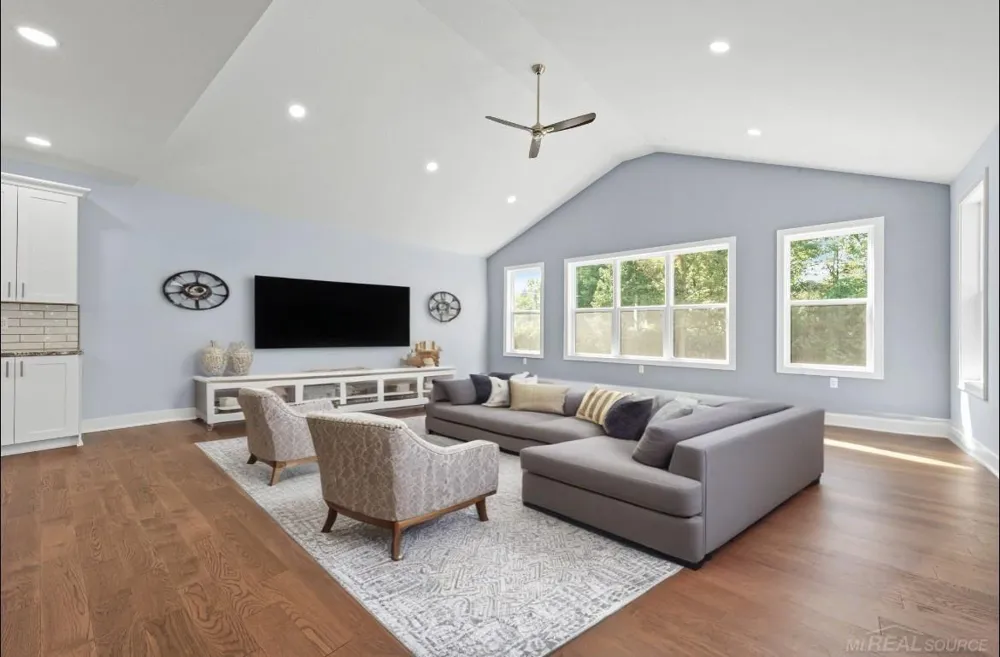 3200 Weidemann Drive Brandon Charter Township, MI 48348