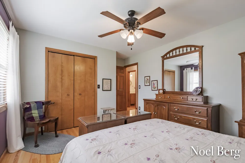 17218 Timber Dunes Drive Grand Haven Charter Township, MI 49417