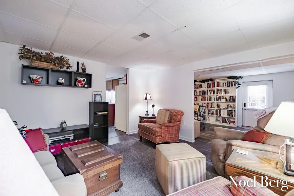 17218 Timber Dunes Drive Grand Haven Charter Township, MI 49417