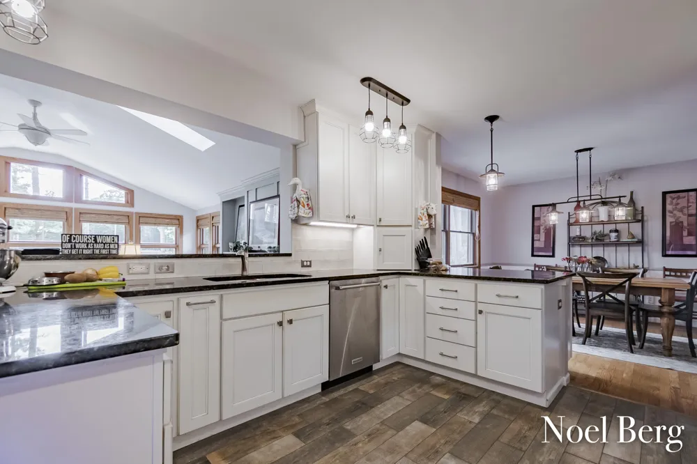 17218 Timber Dunes Drive Grand Haven Charter Township, MI 49417