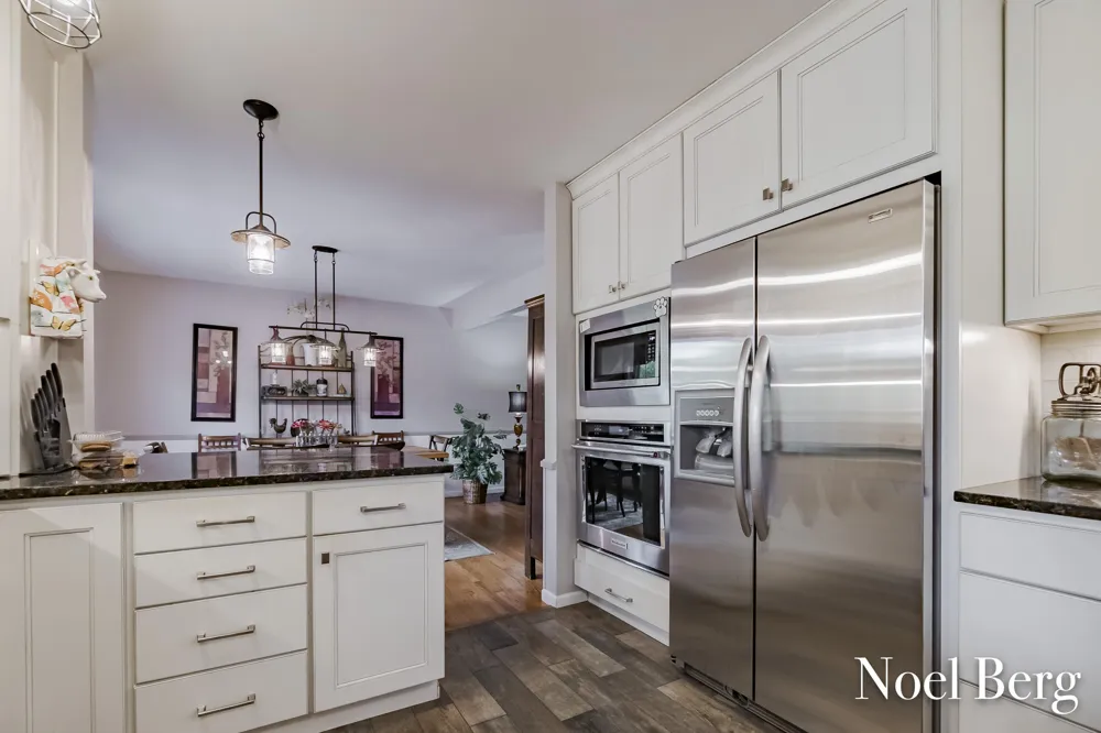 17218 Timber Dunes Drive Grand Haven Charter Township, MI 49417