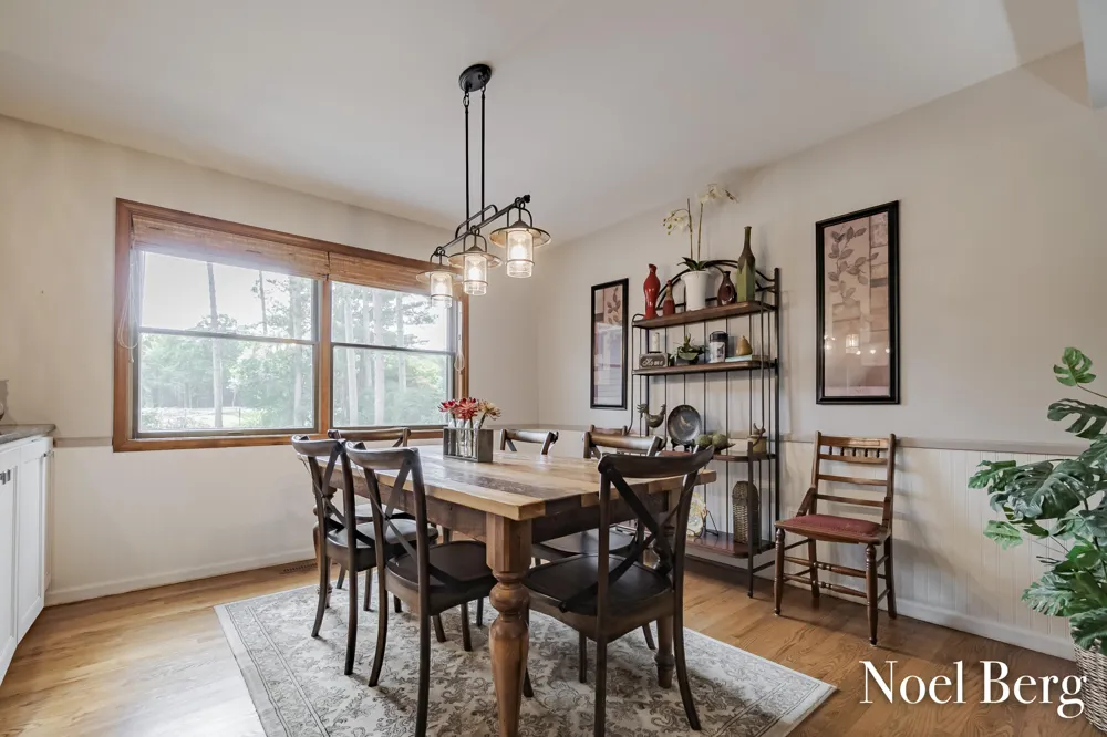 17218 Timber Dunes Drive Grand Haven Charter Township, MI 49417