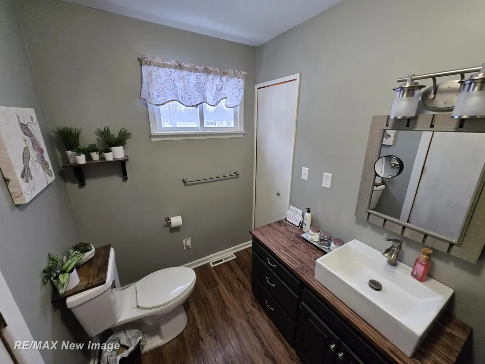3837 S Pine Road Billings Township, MI 48612