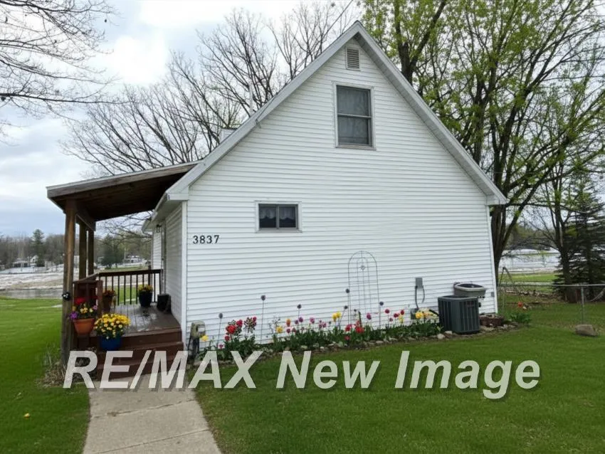 3837 S Pine Road Billings Township, MI 48612