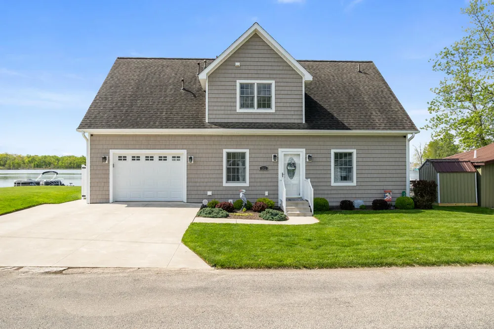 243 E Rose Road Ovid Township, MI 49036