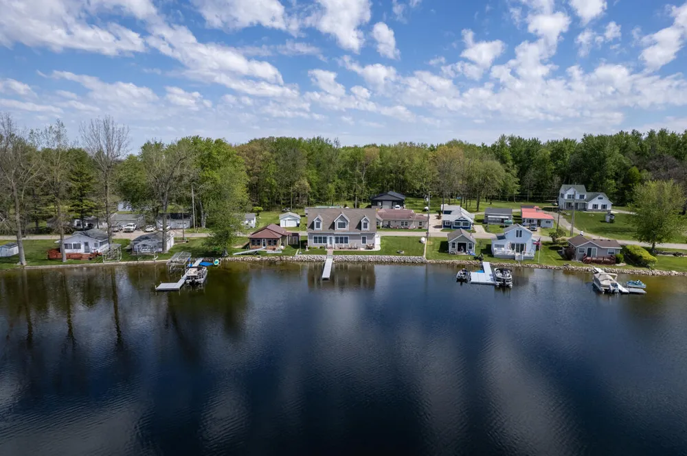 243 E Rose Road Ovid Township, MI 49036