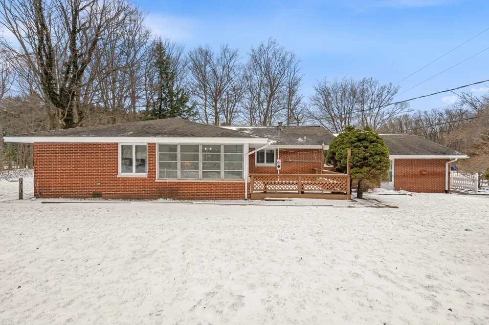 2095 Lakeshore Drive Ganges Township, MI 49408