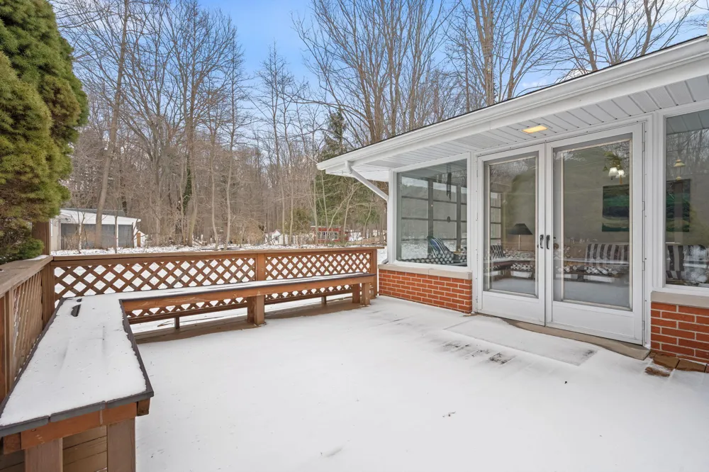 2095 Lakeshore Drive Ganges Township, MI 49408