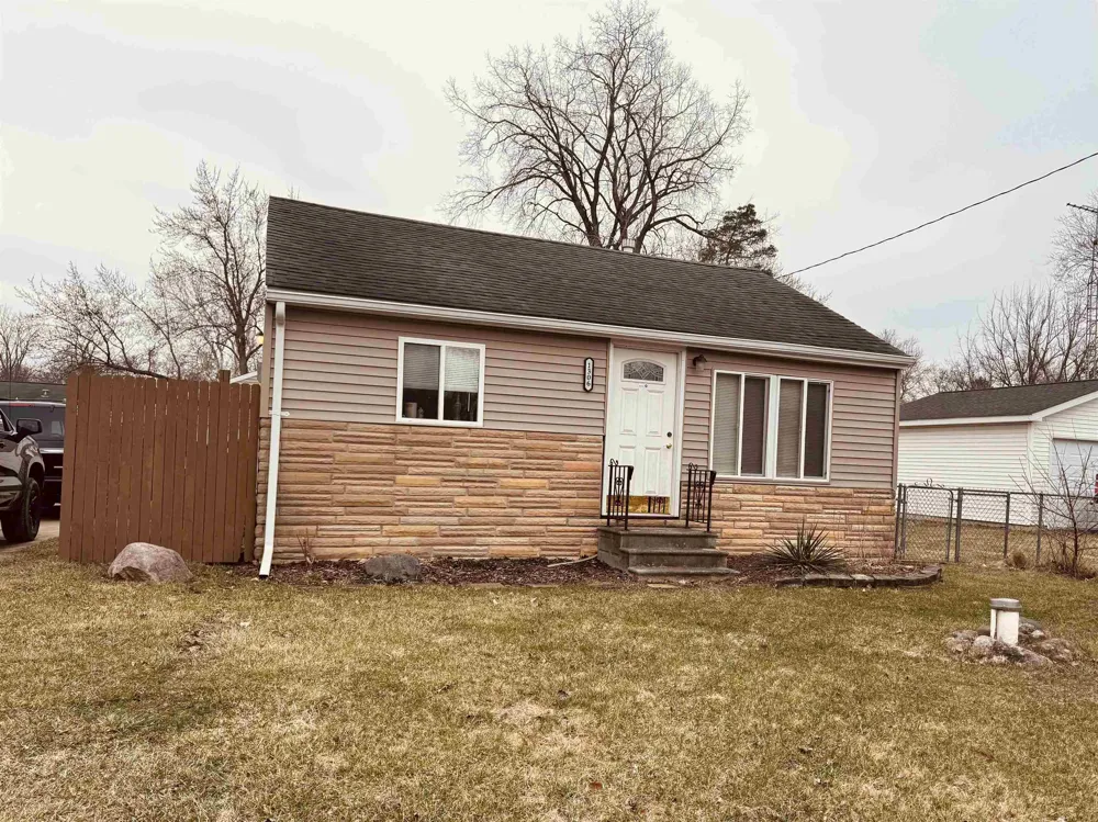 1306 Garfield Street Mt Morris City, MI 48458