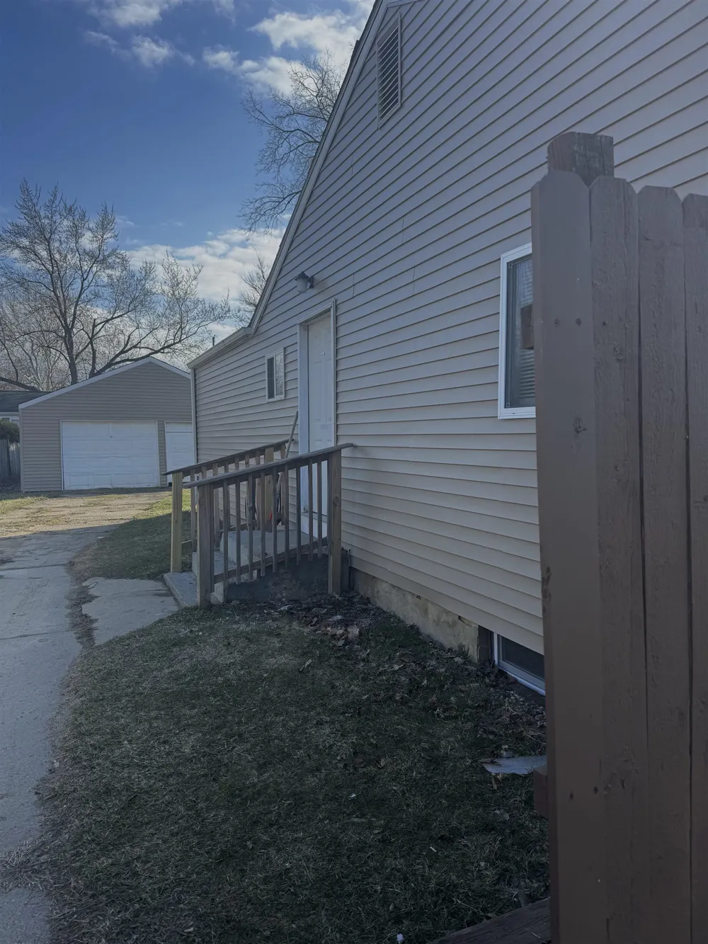 1306 Garfield Street Mt Morris City, MI 48458