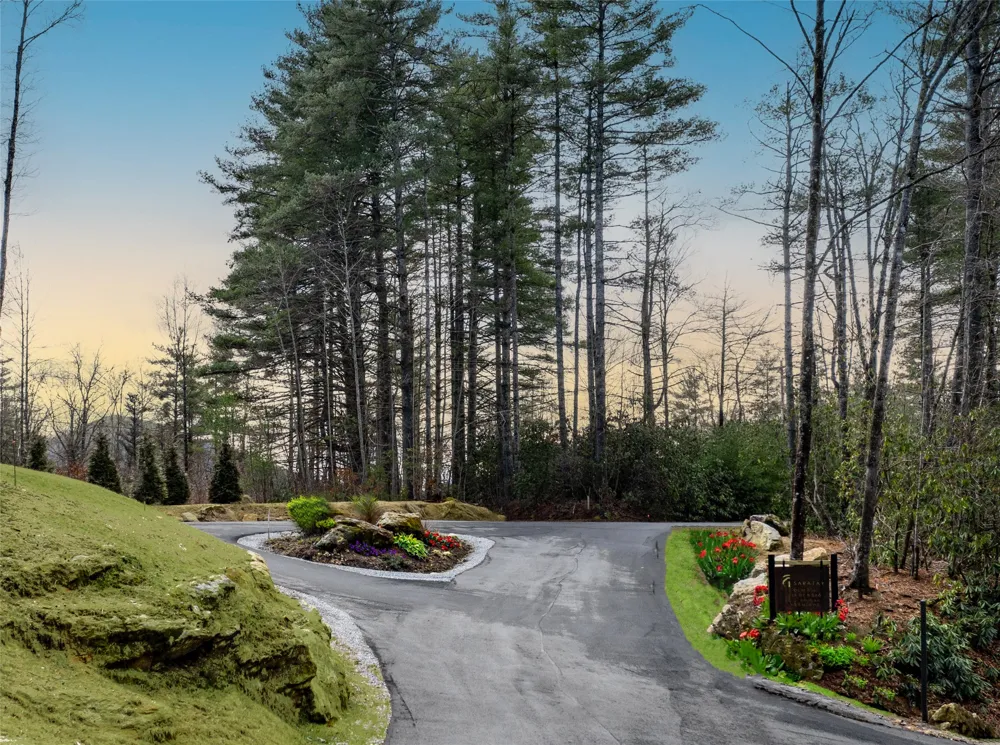 Lot 18 Saratay Falls Road Cashiers, NC 28741