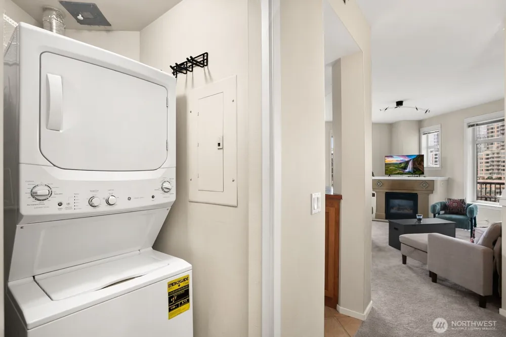 2801 1st Avenue #1014 Seattle, WA 98121