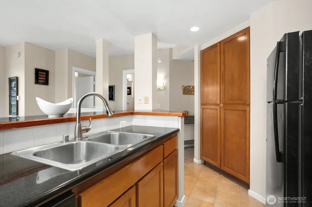 2801 1st Avenue #1014 Seattle, WA 98121