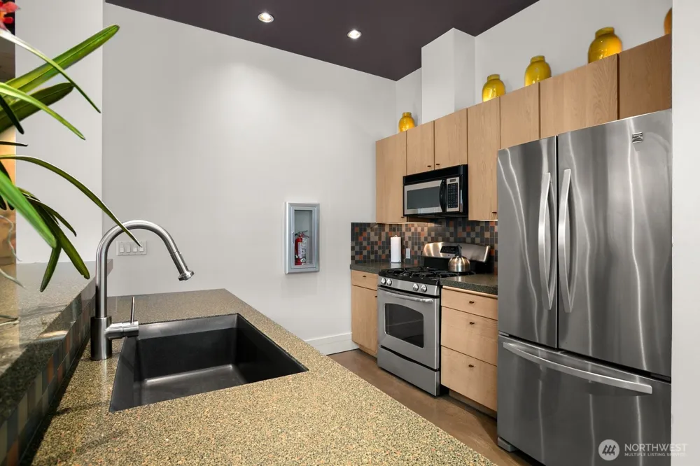2801 1st Avenue #1014 Seattle, WA 98121