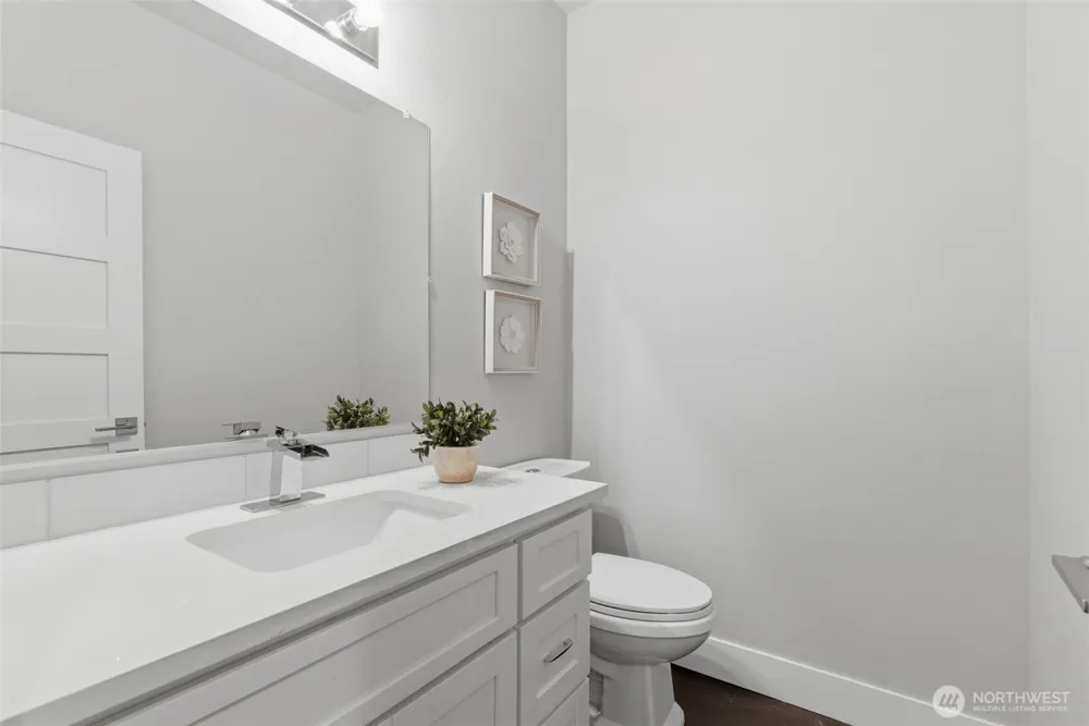 6405 84th Avenue Ct W University Place, WA 98467