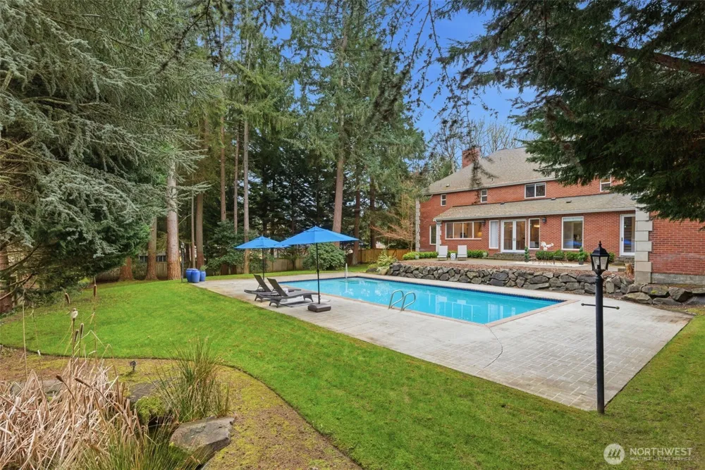 6405 84th Avenue Ct W University Place, WA 98467